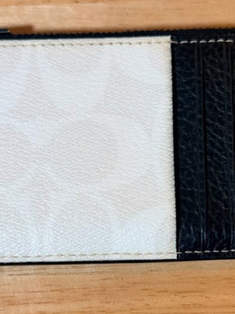 Coach Marvel Zip Card Case in Signature Canvas wiht Patches - Picture 2 of 2